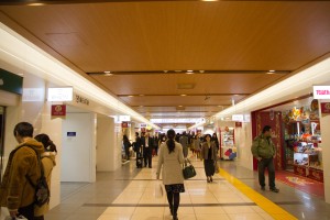 東京駅通路